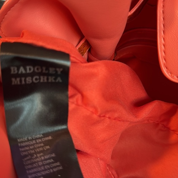 🪸BADGLEY MISCHKA🪸Coral Solid/Snake Combo Medium Satchel w/Crossbody Strap/NWT - Picture 9 of 9